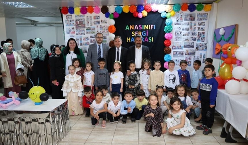 İlkokul öğrencilerinden yıl sonu sergisi