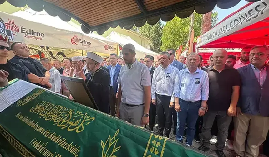 Özgür Özel, İlhami Özcan Aygun’un Babasının Cenazesine Katıldı