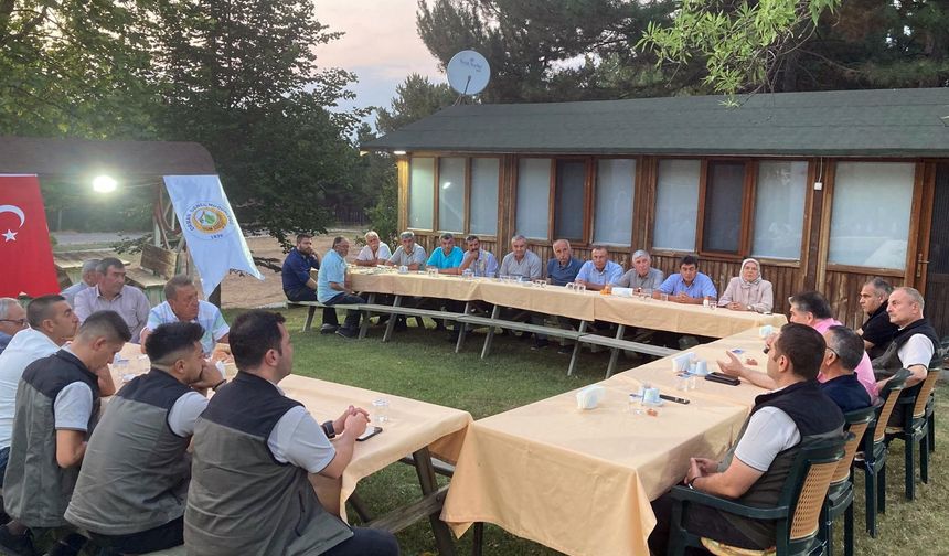 Eskişehir Orman Bölge Müdürlüğü muhtarlarla toplantı yaptı!