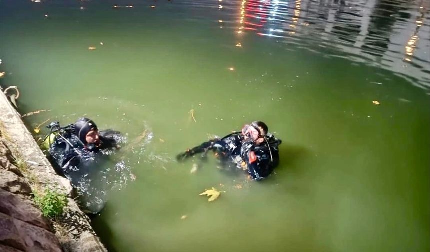Eskişehir'de Porsuk Çayı'na Düşerek Öldü