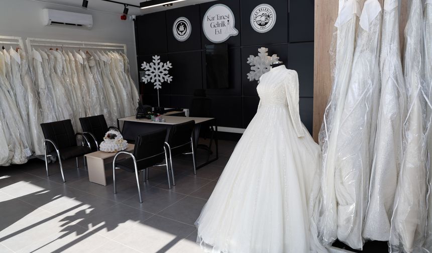 'Kar Tanesi Gelinlik Evi' ilgi görüyor