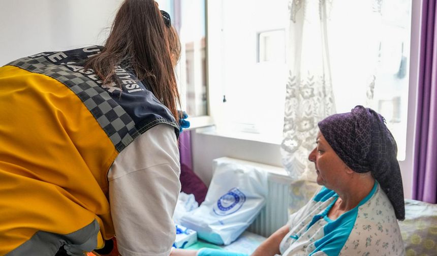 Etimesgut Belediyesi'nden evde bakım hizmeti