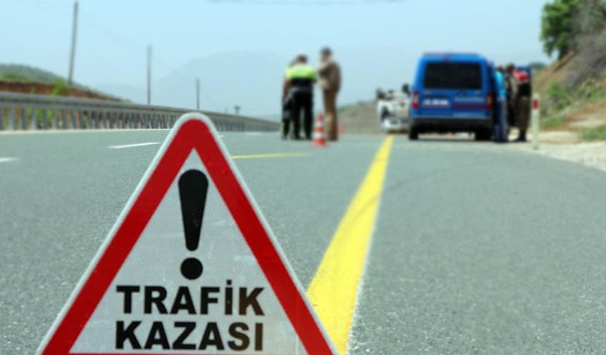 Diyarbakır’da feci kaza: : 2'si ağır 17 yaralı
