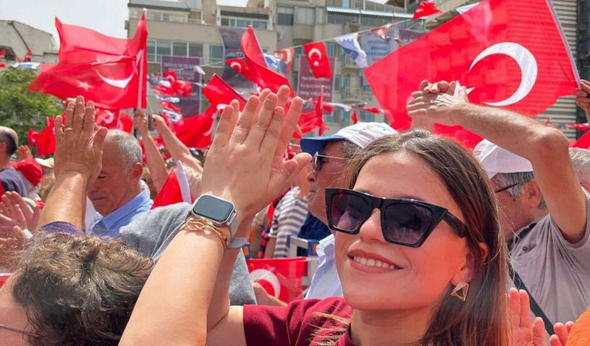 CHP Aydın Gençlikten Peş Peşe İstifalar!