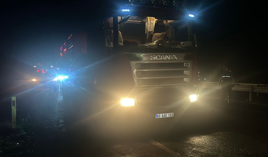 Sivas'ta 2 Farklı Noktada Kaza