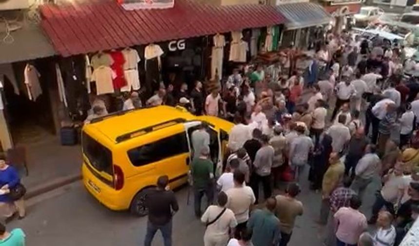Sokak Ortasında 2 Şarjör Mermiyi Boşalttı