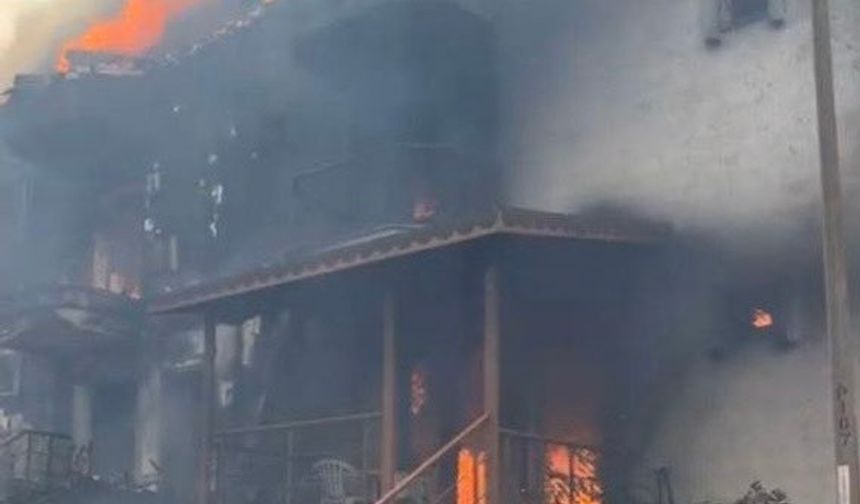 Çanakkale'deki yangının bilançosunu açıkladı!