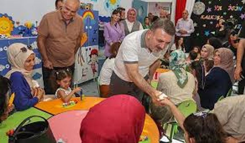 Andiçen anne çocuk oyun evi törenle açıldı