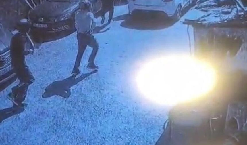Kasklı şüphelilerden tüfek ve tabancalı soygun