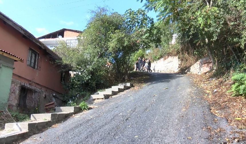 Sarıyer'de Cip Evin Bahçesine Uçtu