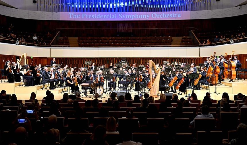 CSO’dan Moskova’da Cumhuriyet’in 102. Yılına Özel Konser