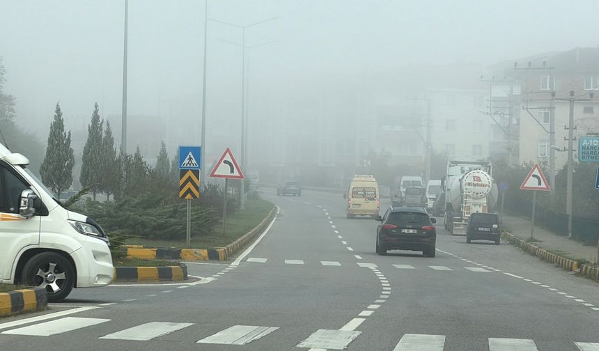Bartın'da sisli hava etkili oldu