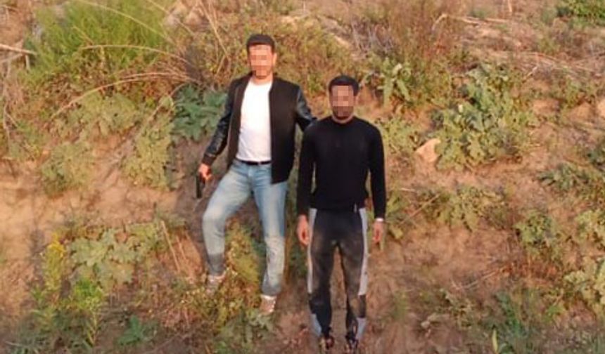 Cezaevi firarileri kaçarken tarlada yakalandılar!