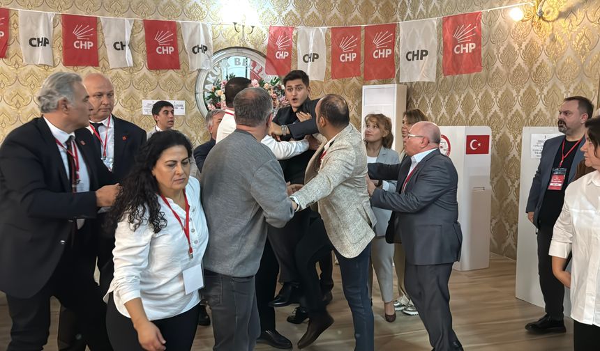 CHP Samsun Kongresi’nde baba-oğul tartışması
