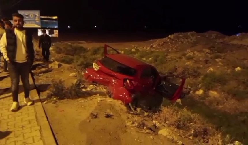 Reyhanlı'da iki otomobil çarpıştı: 3 yaralı