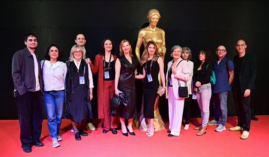 62. Antalya Altın Portakal Film Festivali’nde Yıldız Yağmuru!