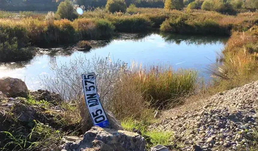 Erbaa’da Ehliyetsiz Sürücü Gölete Düştü