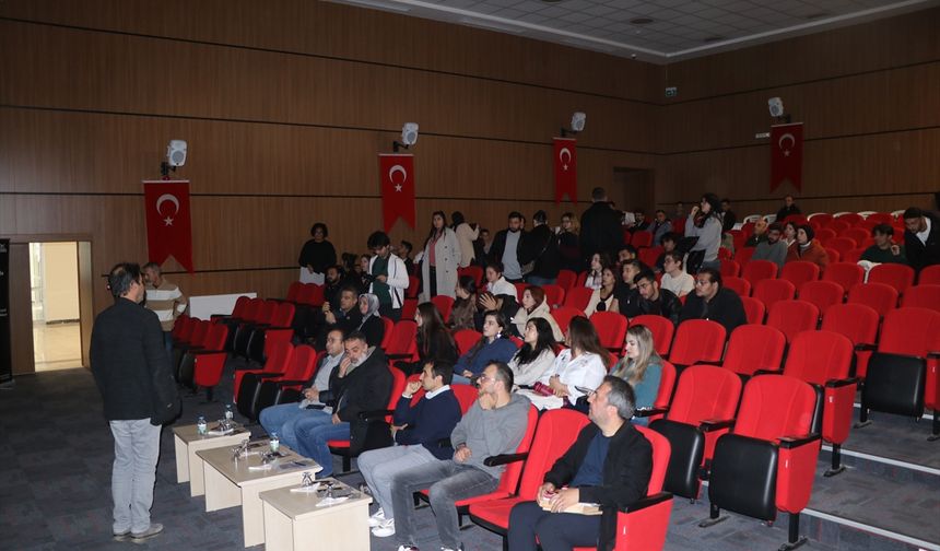 Çankırı'da, Akbank Kısa Film Festivali'nin ödüllü filmleri izlendi