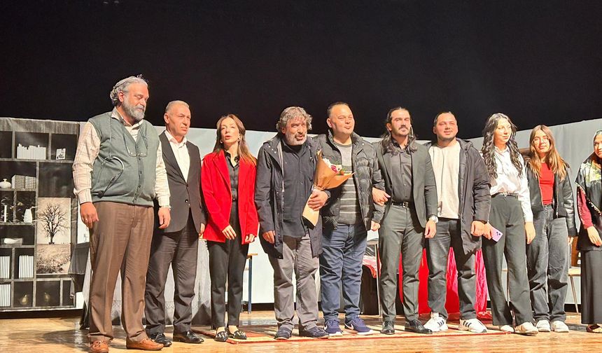 Sorgun Belediyesi Tiyatro Topluluğu turnede