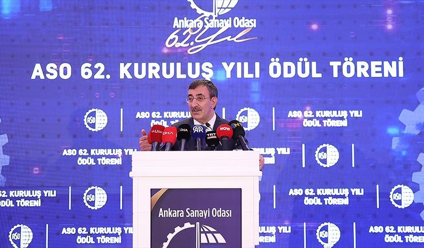 Yılmaz: Enflasyon düşüş eğilimine girmiş durumda