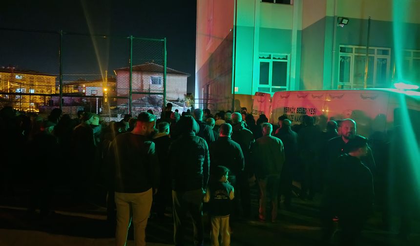 Yozgat'ta okul bahçesinde fenalaştı