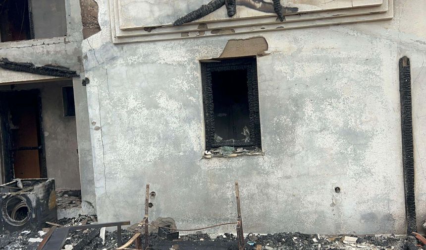 Bozcaada'da otelde çıkan yangın söndürüldü