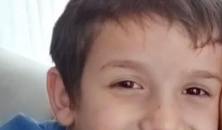 Elektrikli bisiklet, bina duvarına çarptı