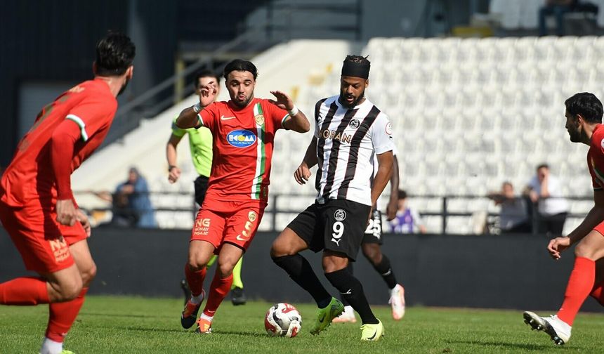Manisa FK Evinde Adana Demirspor’u Ağırlıyor