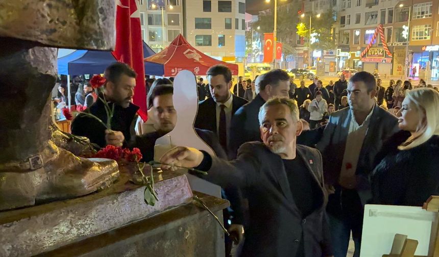 Tekirdağ’da Atatürk için sessiz yürüyüş ve saygı nöbeti