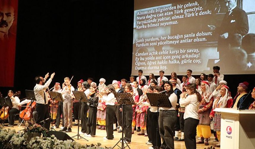 Burdur'da 24 Kasım Öğretmenler Günü kutlandı