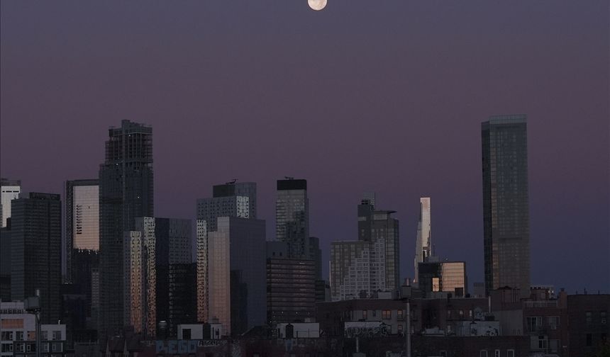 5 Kasım'da Gökyüzü Şenleniyor: Kunduz Süper Ayı Ankara'da Nerelerden İzlenebilecek?