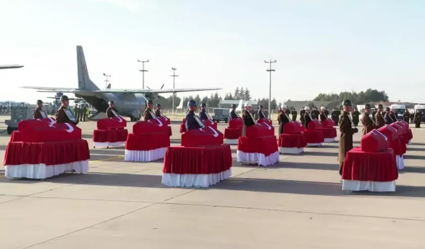 Şehit Akın Karakuş için Kocaeli havalimanında tören yapıldı