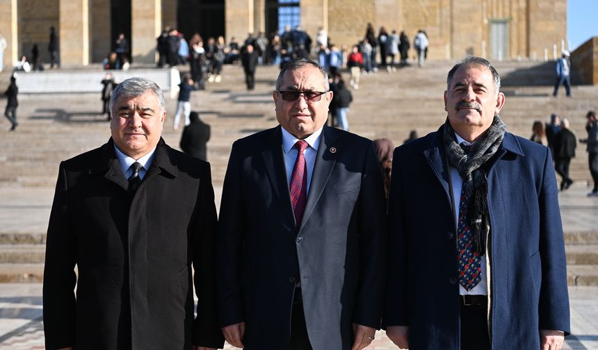 Mamak Çorumlular Federasyonu’ndan Anıtkabir’e Anlamlı Ziyaret