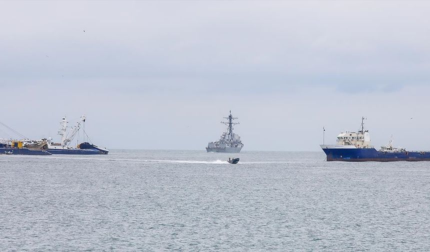 ABD'nin Venezuela açıklarında ikinci gemiyi durduğu iddia edildi