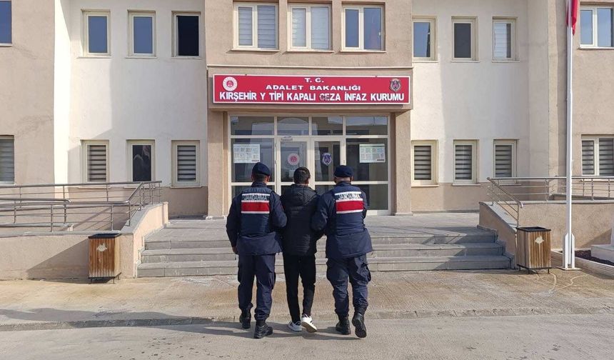 Kırşehir'de firari 2 hükümlü yakalandı