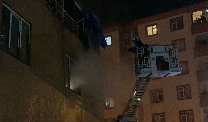 Rize’de Çay Makinesi Deposunda Yangın