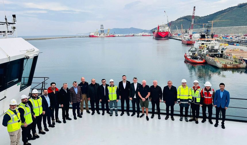 Seven Vega Gemisi Filyos Limanı’na Ulaştı