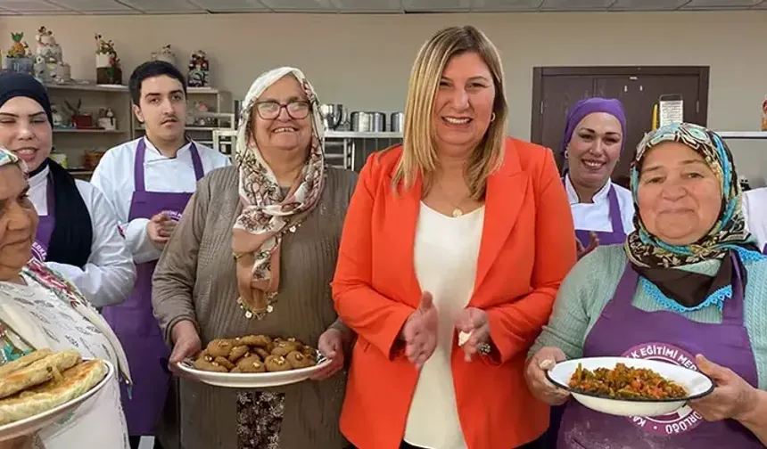 İzmir'in eski lezzetleri kayıt altına alınıyor