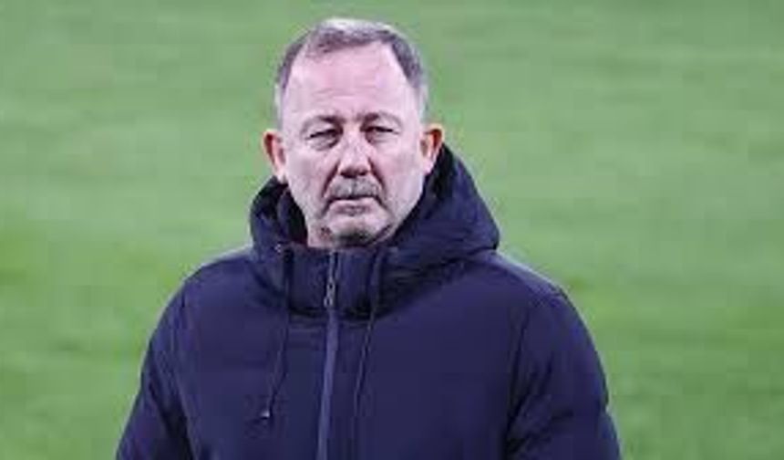 Futbol Kamuoyu Bu Sözleri Konuşuyor! Sergen Yalçın Şampiyonluk Yarışının Asıl Adresini Gösterdi!
