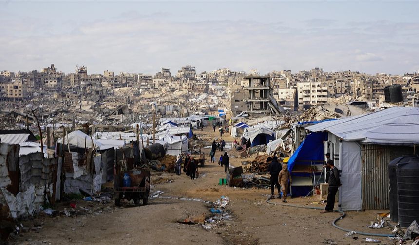 İsrail, ateşkese rağmen Gazze'ye saldırılarına devam ediyor