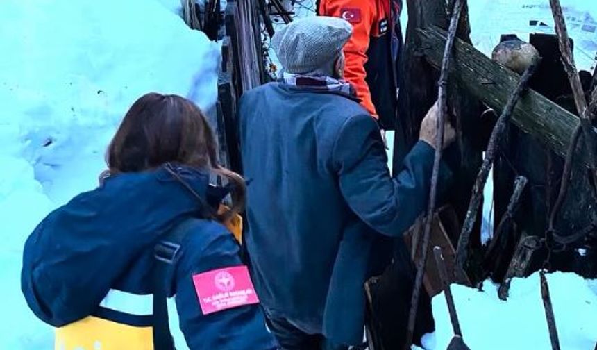 AFAD ekipleri Kastamonu'da rahatsızlanan hastayı hastaneye ulaştırdı