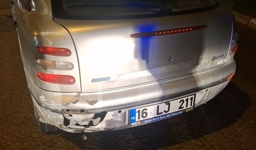 Bursa’da Otomobil ile Motosiklet Çarpıştı: 2 Yaralı