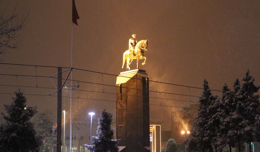 Kayseri'de yoğun kar yağışı