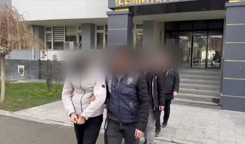 Plazada yasa dışı bahis operasyonu!