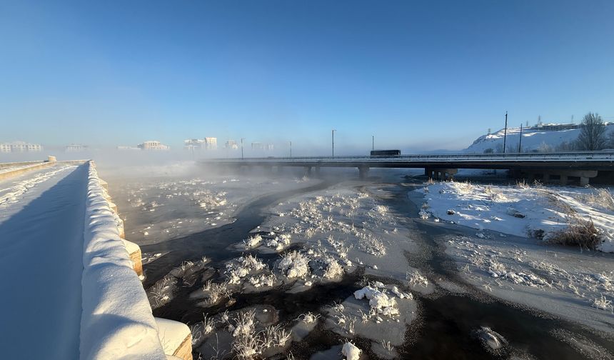 Sivas'ta termometreler eksi 19'u gördü!