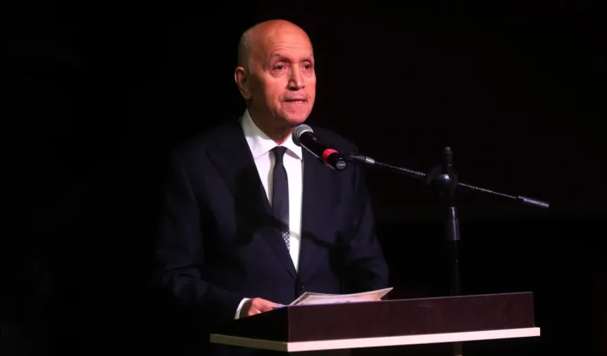 Fethi Yaşar’dan Nazım Hikmet’e Anlamlı Anma