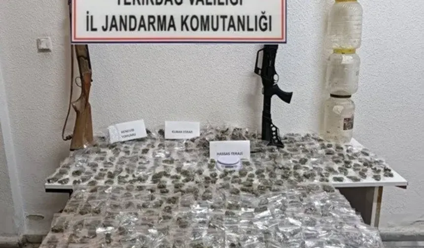 Kümes Baskınında Kilolarca Uyuşturucu Ele Geçirildi