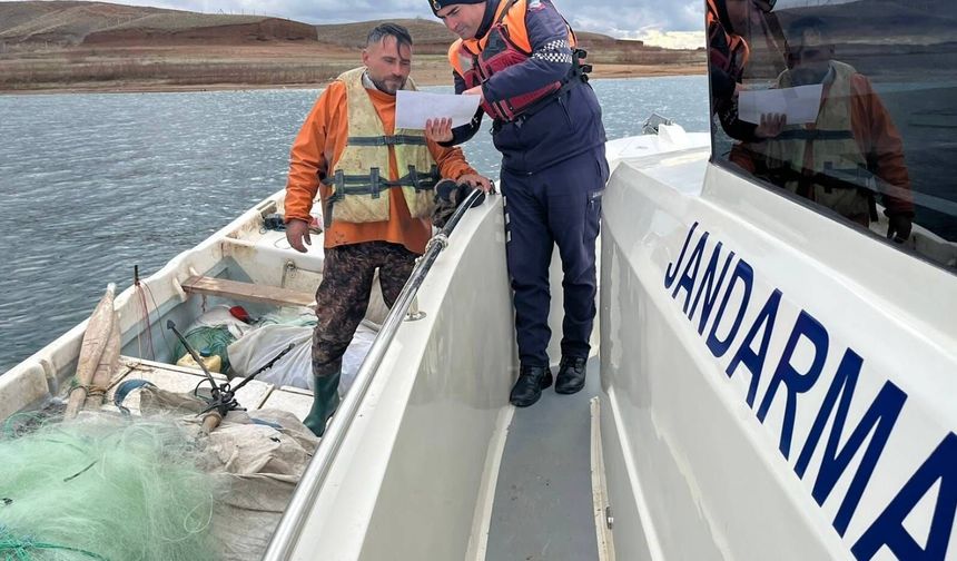 Hirfanlı Barajı'nda denetim