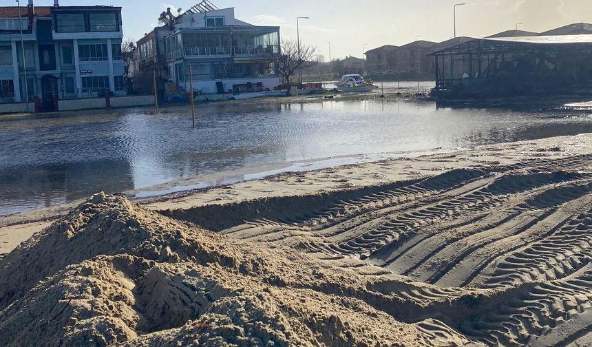 Enez'de deniz taştı!