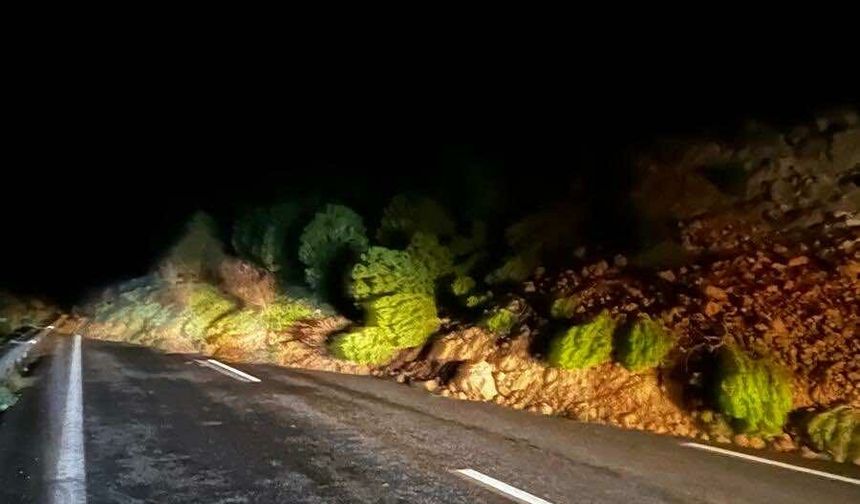 İstanbul-İzmir Otoyolu’nda Heyelan